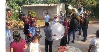 ACCION REVOLUCIONARIA