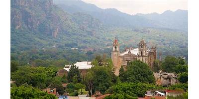 BARRIO DE ENCUATE