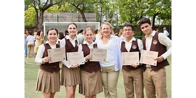 COLEGIO ARJÍ