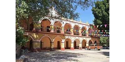 COLEGIO LAS AGUILAS SECUNDARIA