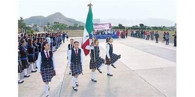 CURSO COMUNITARIO DE EDUCACION PRIMARIA MESTIZA