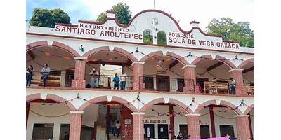 CURSO COMUNITARIO DE EDUCACION PRIMARIA MESTIZA