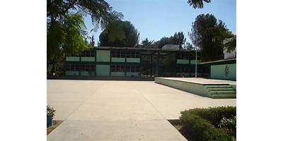 ESCUELA SECUNDARIA TECNICA 13