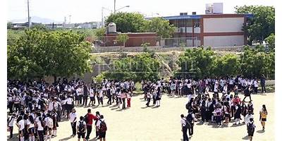 ESCUELA SECUNDARIA TECNICA 18