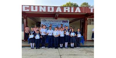 ESCUELA SECUNDARIA TÉCNICA NÚM. 213