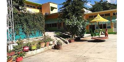 INSTITUTO ADOLFO FERRIÉRE