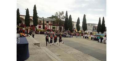 INSTITUTO RAFAEL REYES SPINDOLA