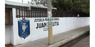 JUAN ESCUTIA Y MARTINEZ
