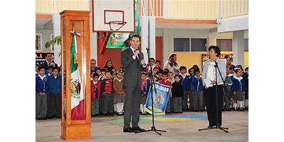 LA PATRIA ES PRIMERO