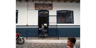 LIC. ANGEL CARVAJAL