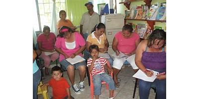 NIÑOS HEROES