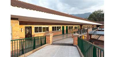 PRIMARIA COMUNITARIA MIL CUMBRES