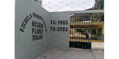 RICARDO FLORES MAGON