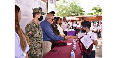 RICARDO FLORES MAGON