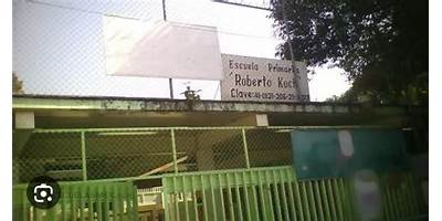 ROBERTO KOCH