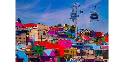 SANTA MONICA