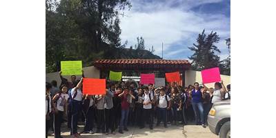 SECUNDARIA COMUNITARIA - EL GRANADITO