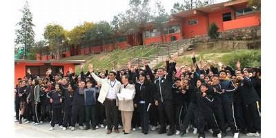 SECUNDARIA COMUNITARIA LOMA TOVA