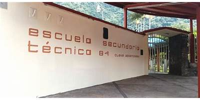 SECUNDARIA TECNICA INDUSTRIAL NUM. 84
