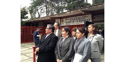 TRIUNFO DE LA REPUBLICA
