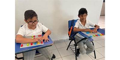 ESCUELA PARA NIÐAS CIEGAS DE GUADALAJARA