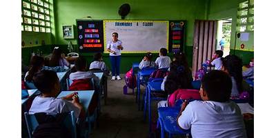 3 DE MAYO AULA COMPARTIDA