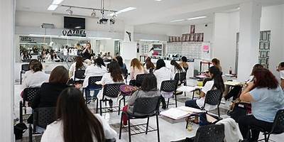 ACADEMIA DE BELLEZA EUNICE