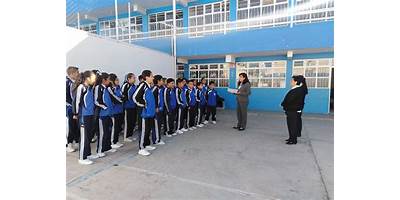 CENTRO ESCOLAR PINAHUIZAPAN