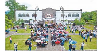 COLEGIO XOCHITLÁN