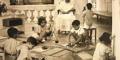 DRA. MARIA MONTESSORI
