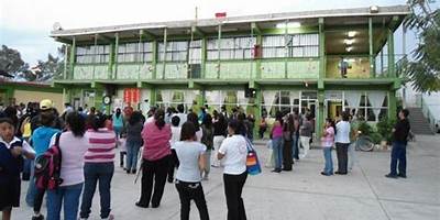 EFRAIN HUERTA