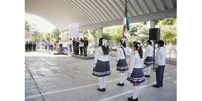 ESCUADRON 201