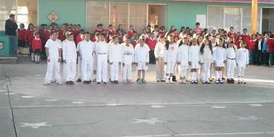 ESCUELA FORD 185, 5 DE OCTUBRE DE 1999
