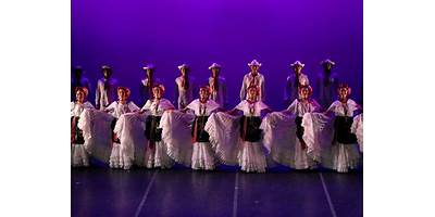 ESCUELA NACIONAL DE DANZA FOLKLORICA