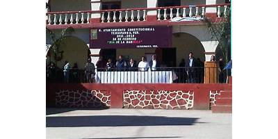 ESCUELA SECUNDARIA TECNICA INDUSTRIAL NUM. 156