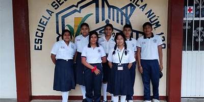 ESCUELA SECUNDARIA TECNICA NUM. 44 CARLOS FUENTES