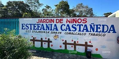 ESTEFANIA CASTAÑEDA