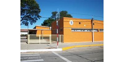 GABRIELA MISTRAL