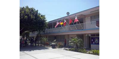INSTITUTO DE IDIOMAS MAZATLAN