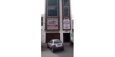 INSTITUTO EDUCATIVO USA SCHOOL