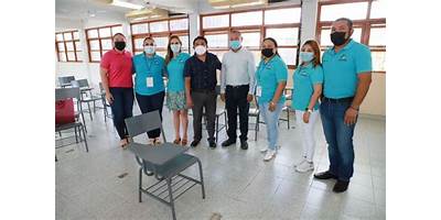 ISLAS HERMANAS CANCÚN MUJERES