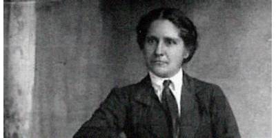 JUANA B. GUTIERREZ DE MENDOZA