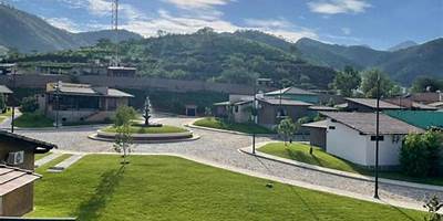 LA PAROTA