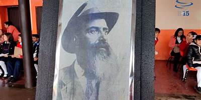 LUIS MOYA REGIS