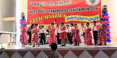 MAESTROS FERNANDO Y ELENITA MONTOYA