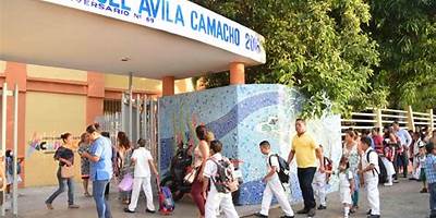 MANUEL AVILA CAMACHO