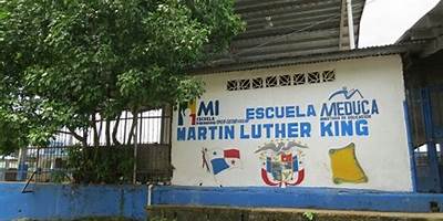 MARTIN LUTHER KING