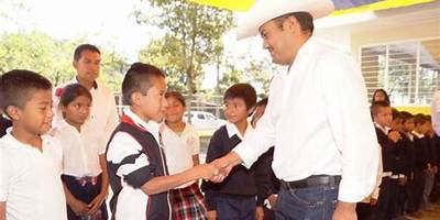NIÑOS HEROES