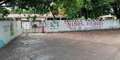 NIÑOS HEROES