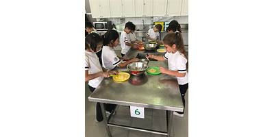 PREESCOLAR COMUNITARIO EL ROBLE (EL ROBLE)